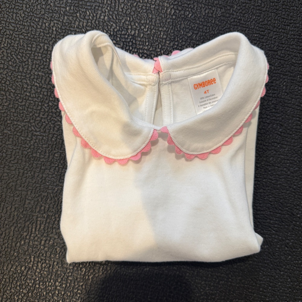 Gymboree white collared short sleeve shirt with pink scalloped trim